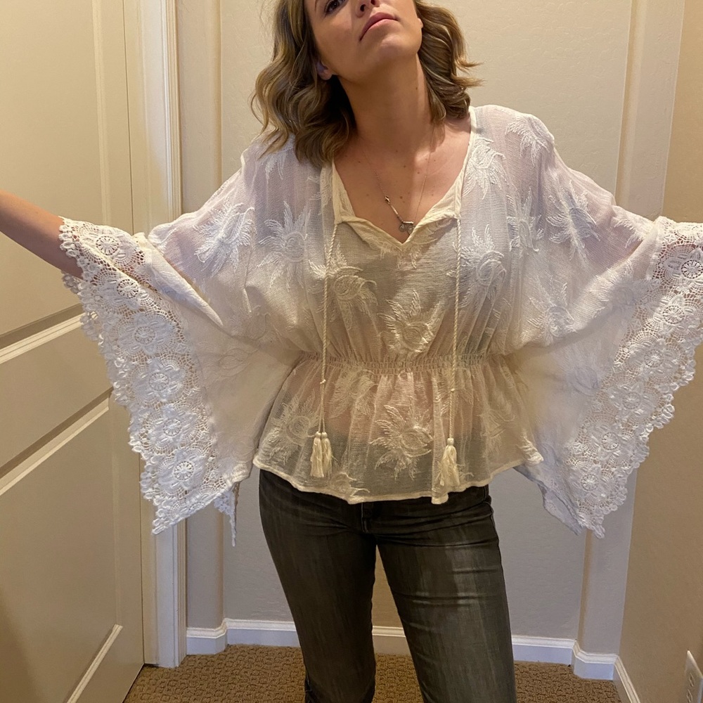 Tiny brand size small lace top